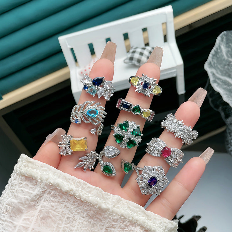 Women's Crystals Light Luxury Open Cold Style Rings