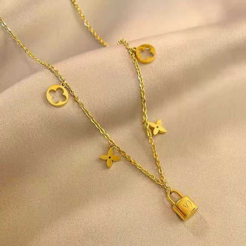 Clavicle Chain Titanium Steel No Fading Necklaces