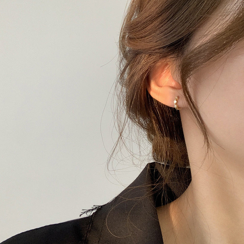 Zircon Round Design Trendy Frosty Style Ear Buckle