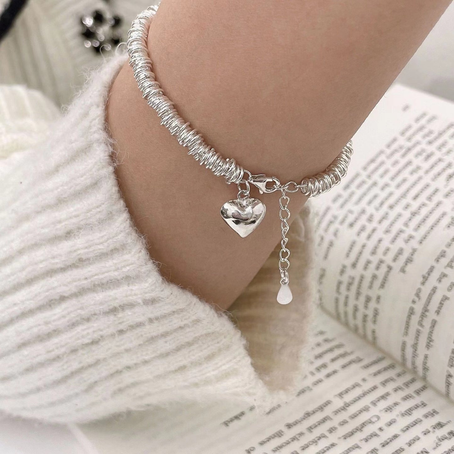 Women's Design Heart Fashion Personality Style Peach Bracelets