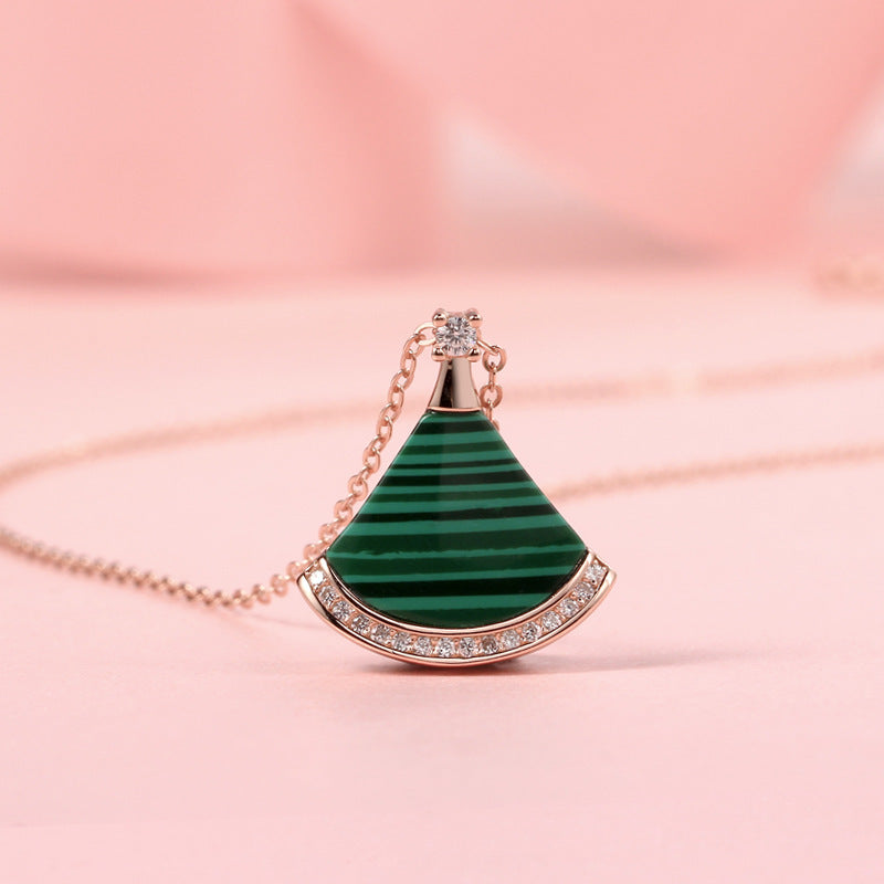 Small Skirt Female Fan Shell Fashion Simple Niche Necklace