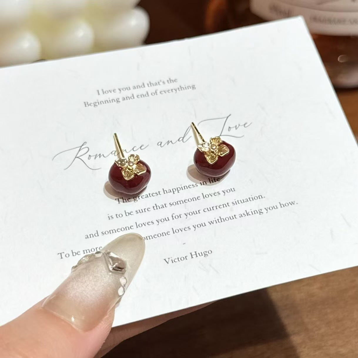 Red Unique Design Fashionable Light Luxury Premium Stud Earrings