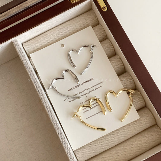 Real Gold Love Heart Female Simple Cold Earrings