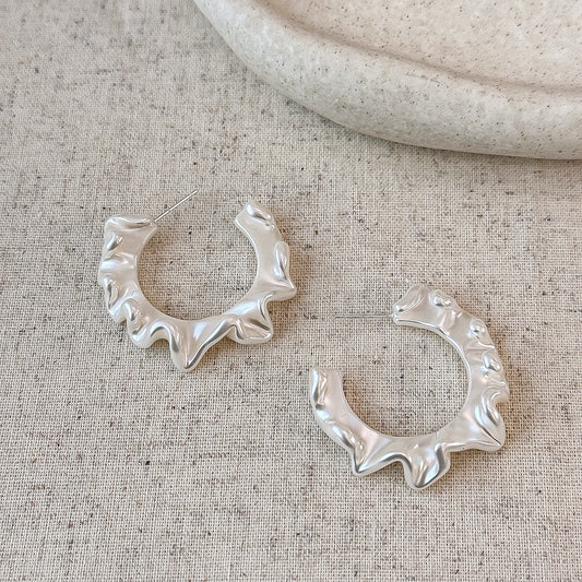 Women's High Sense Frosty Style Compact Temperamental Simple Fashion Irregular Stud Earrings