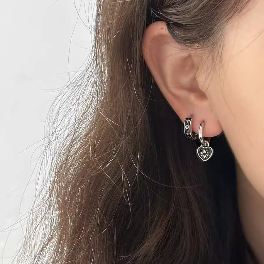Cold Wind Black Ear Double Love Simple French Rings