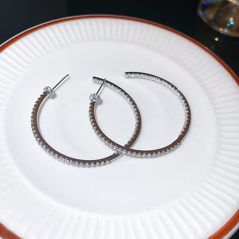 Cheese Pleated Fashionable Casual Style Ear Hook Earrings