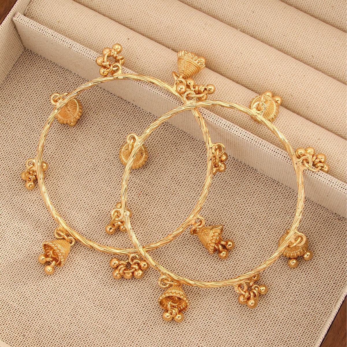 Xi Fashion Retro Ethnic Style Bell Bracelet