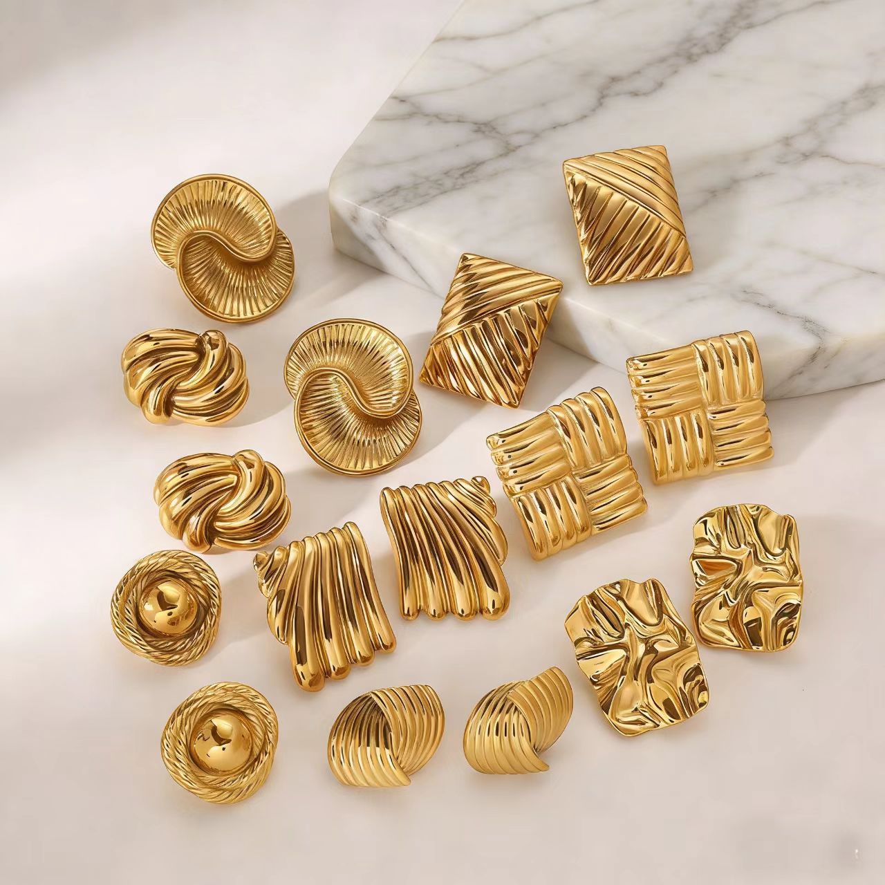 Women's High-grade Sense Special Interest Titanium Does Not Earrings