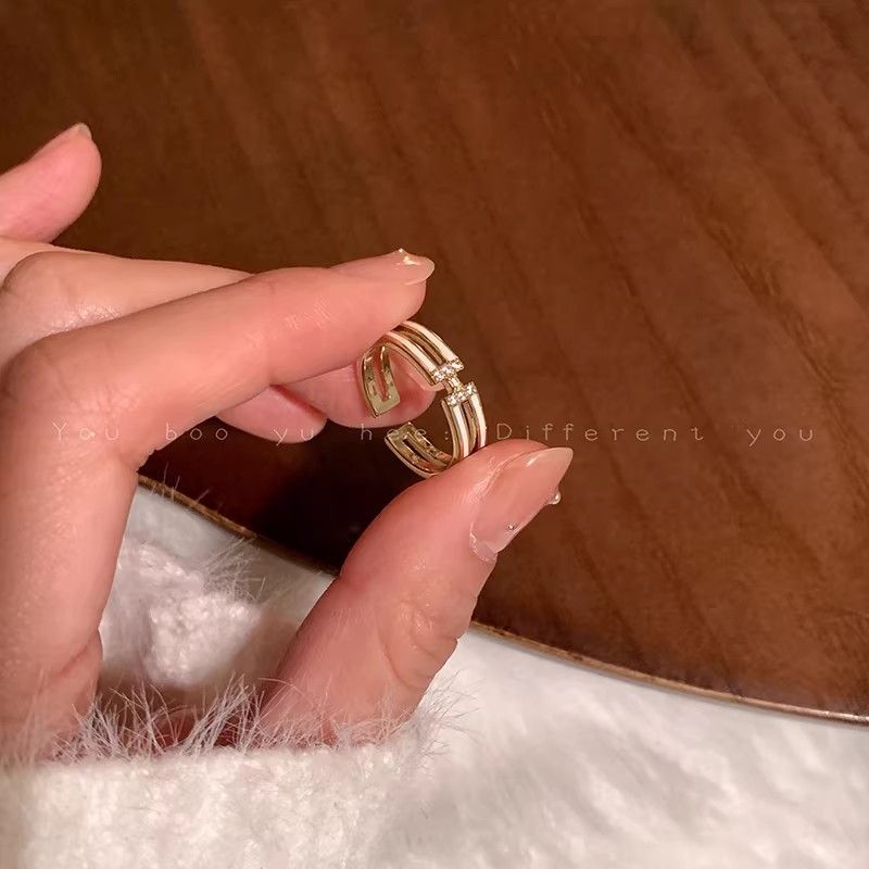 Zircon Simple Female Opening Adjustable Index Finger Light Luxury Rings