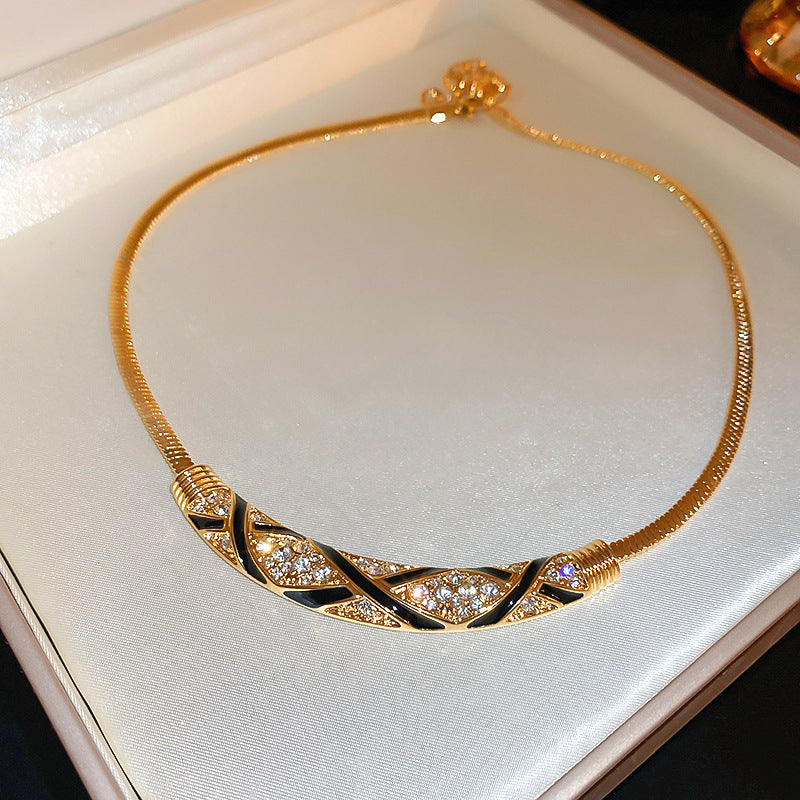 Clavicle Chain Temperament Trend Retro Easy Necklaces