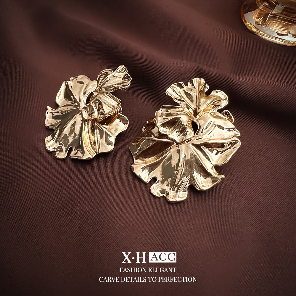 Fashionable Metal Texture Light Luxury Simple Earrings