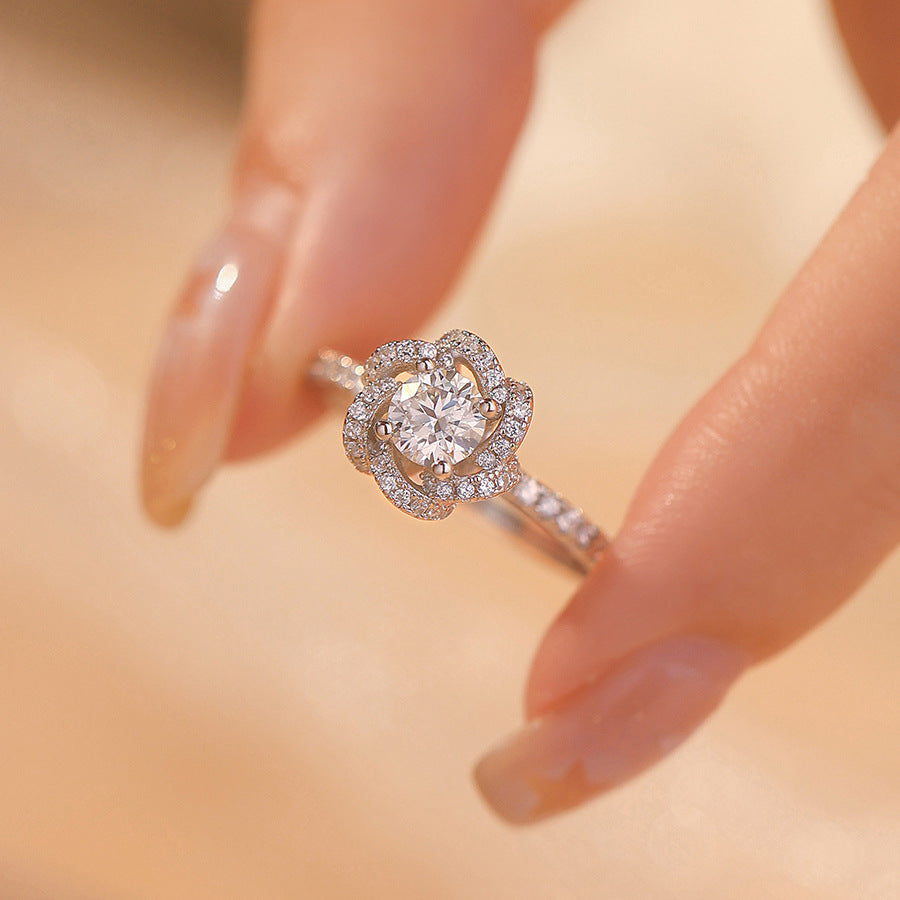 Women's Full Diamond Light Luxury Exquisite Design High-grade Flash Rings