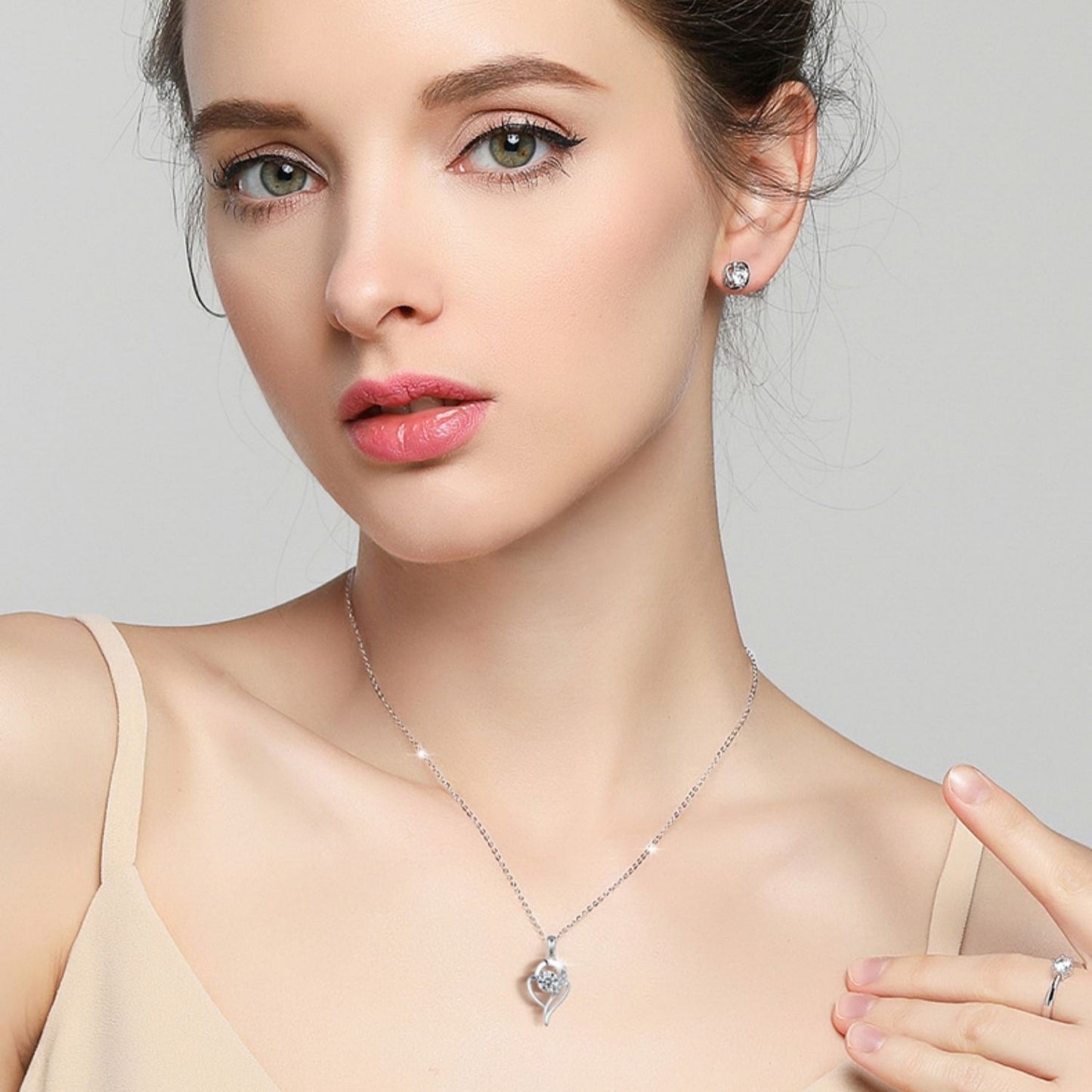Imitation Moissanite Female Clavicle Chain Gift Necklaces