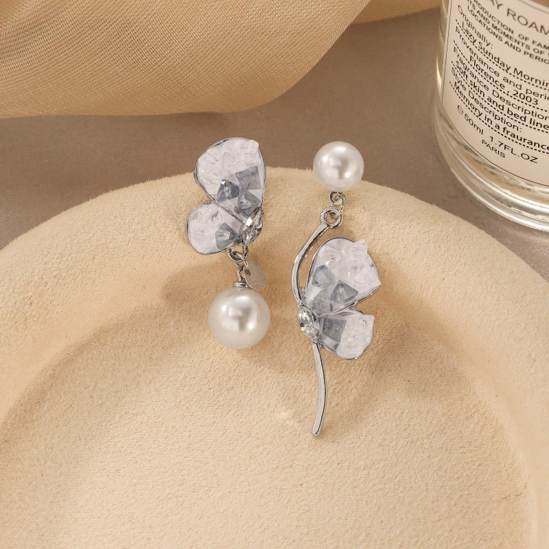 Women's Needle High-grade Super Flash Zircon Light Luxury Refined Grace Earrings