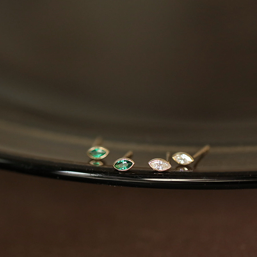 Plated Grandmother Green White Horse Eye Zircon Exquisite Bezel Setting Stud Earrings