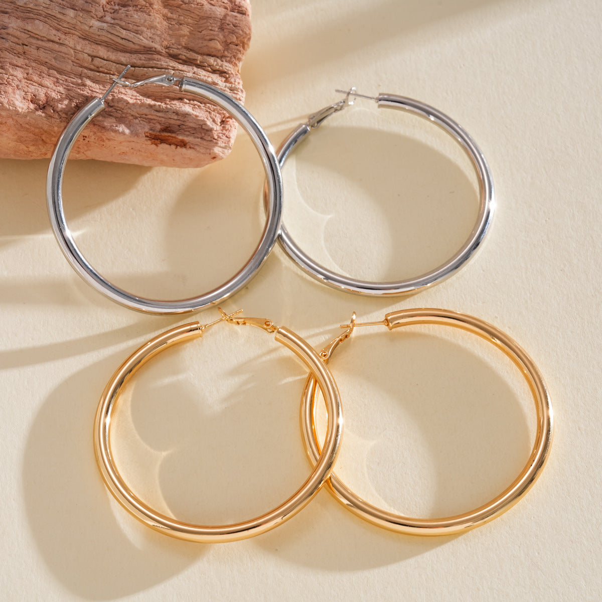 Metallic Round Sier Pin Ear Simple Earrings
