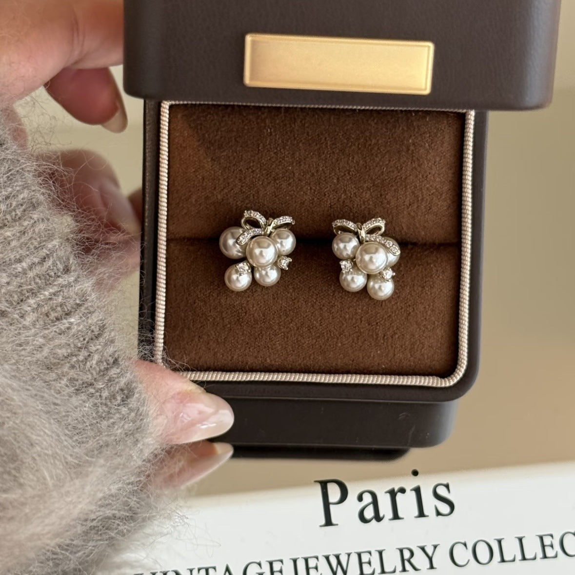 Pastry Grape Gentle Champagne Pearl Floral Ball Unique Niche Stud Earrings