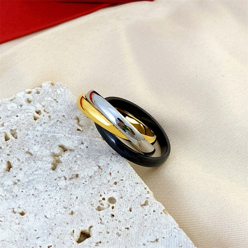 Khaki Three-ring Three-color Plated Couple Hand Rings