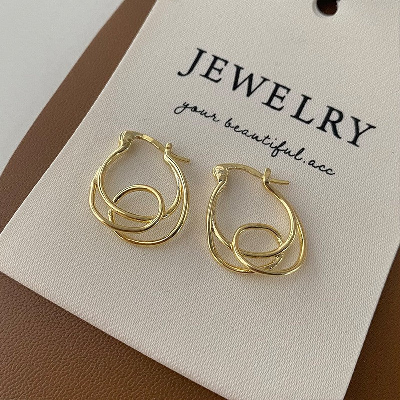 Women's Irregular Winding Line Geometric Design Fashionable Affordable Luxury Ear Buckle