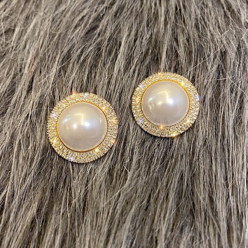 Women's Elegant Shining Diamond Pearl For High-grade Earrings