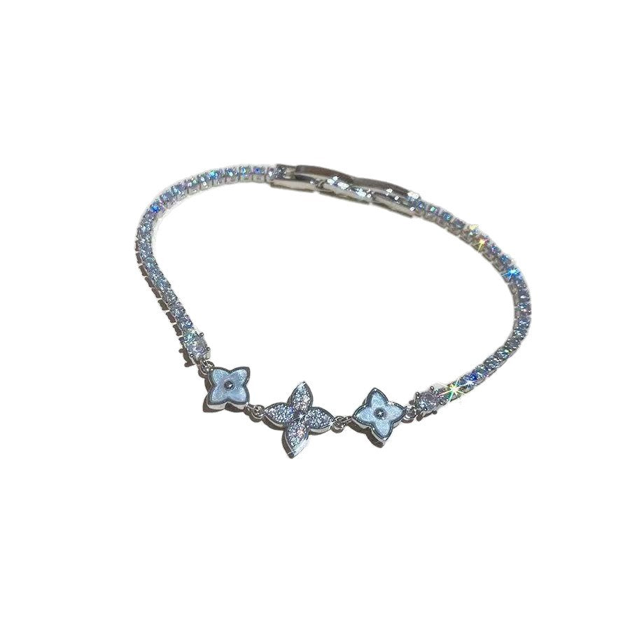 Women's Buckle Light Luxury High Sense Simple Bracelet