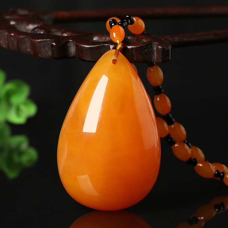 Light Luxury Minority Imitation Old Beeswax Mid-length Sweater Chain Necklaces