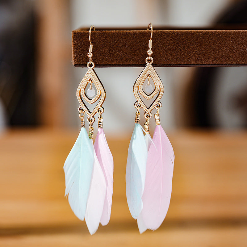 Women's Diamond Alloy Bead Tassel Feather Colorful Earrings