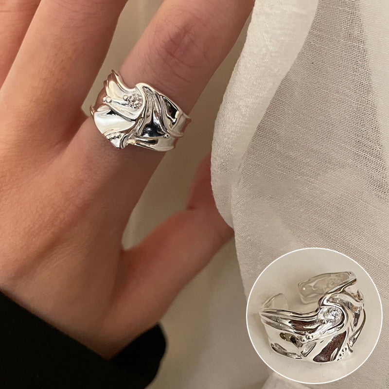 Women's Geometric Fashion Twisted Open-end Personality Hip Rings