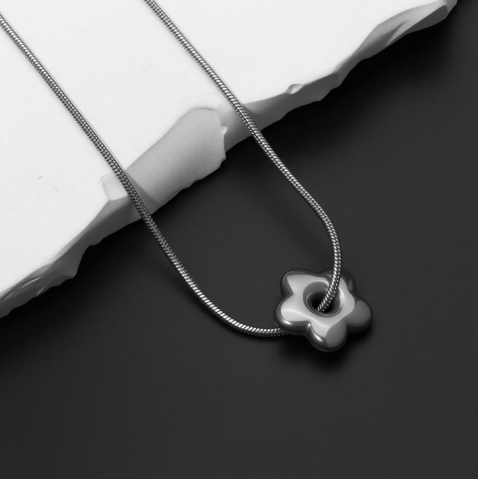 Chain Light Luxury Personalized Niche Design Necklaces