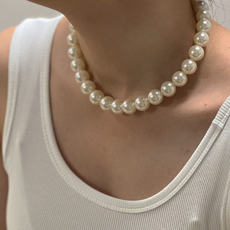 Women's Golden Bean Clavicle Chain Light Luxury Necklaces