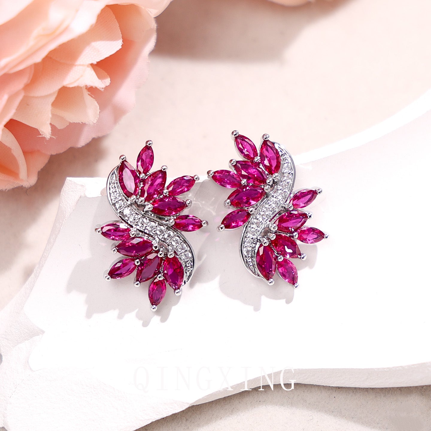Women's Light Luxury Ice Flowers High-grade Red Corundum Fashion Elegant Wedding Stud Earrings