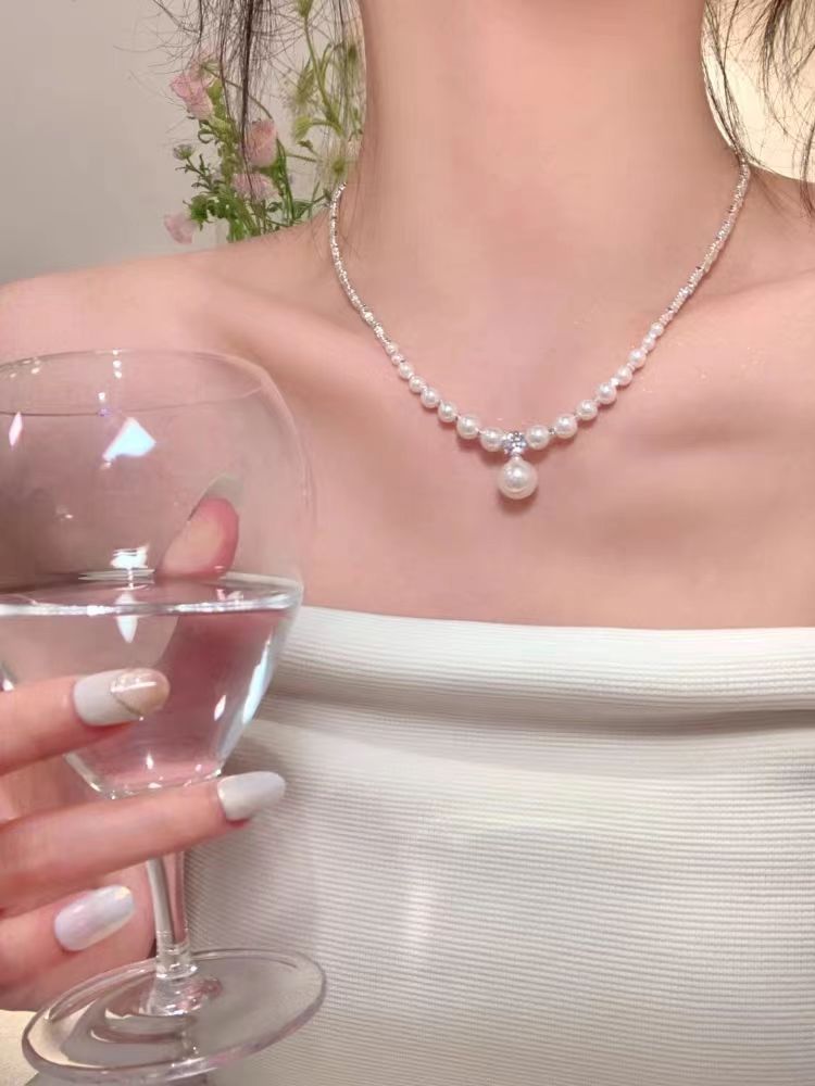 Pearl Design High-grade Light Luxury Clavicle Chain Necklace