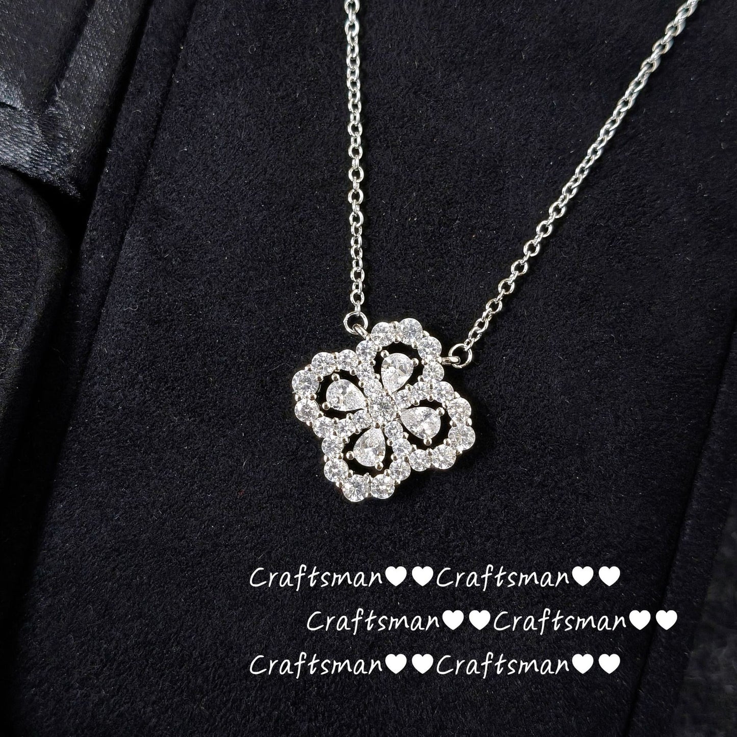 Women's Carbon Full Diamond Design High-grade Clavicle Necklace