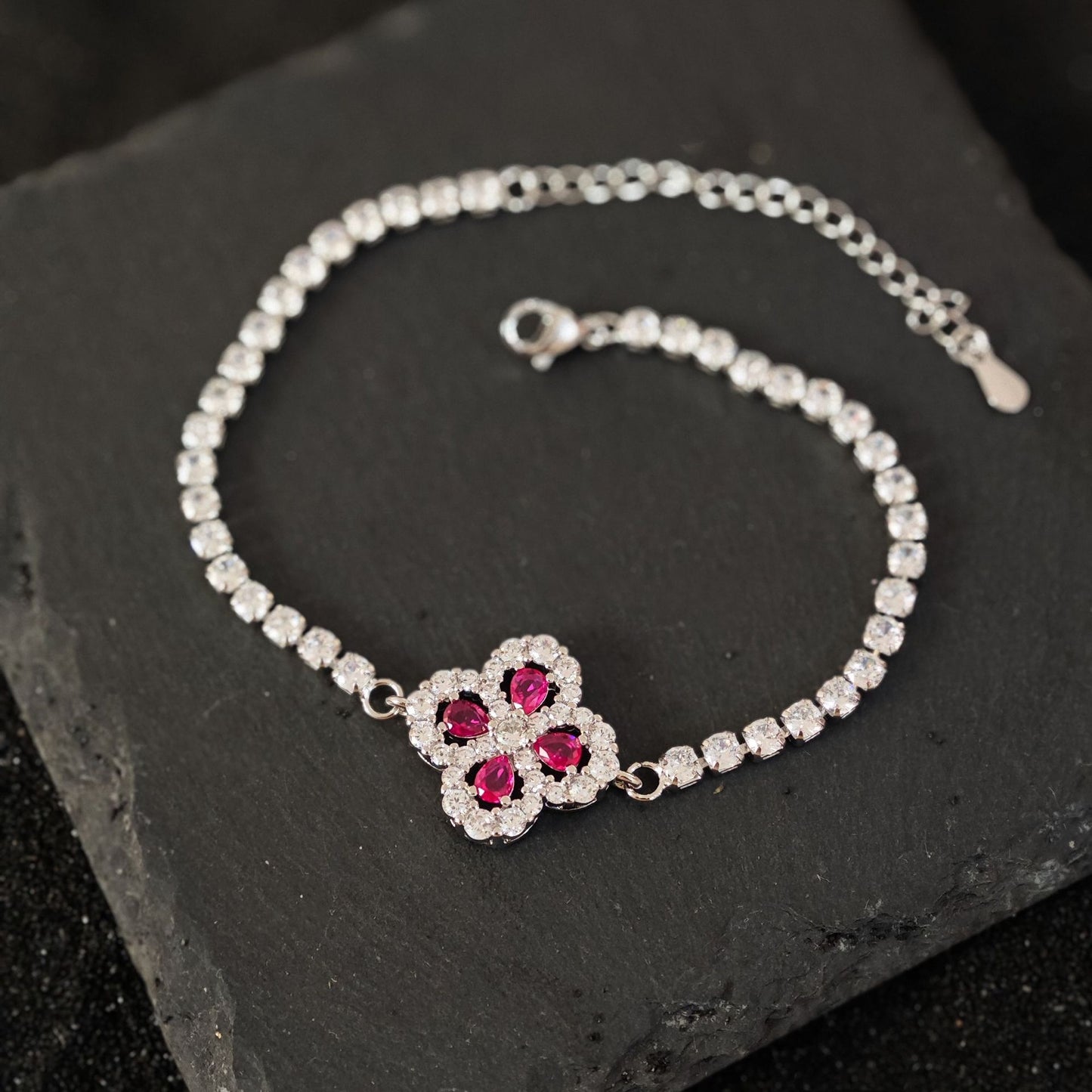 Minority Full Diamond Snowflake Hand Cold Bracelets