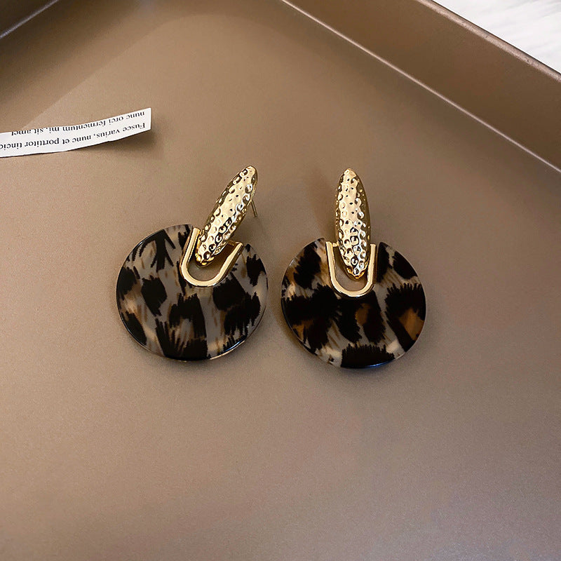 Diamond Hollow Leopard Print Affordable Luxury Fashion Earrings