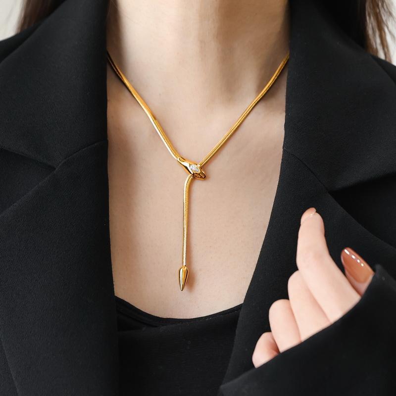 Design Sense Spirit Snake Zircon Titanium Steel Bone Retro Advanced Necklaces