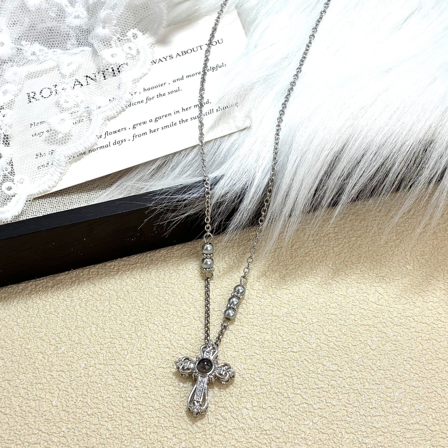 Women's Sweet Cool Retro Style Cross Zircon Clavicle Chain Trendy Necklace