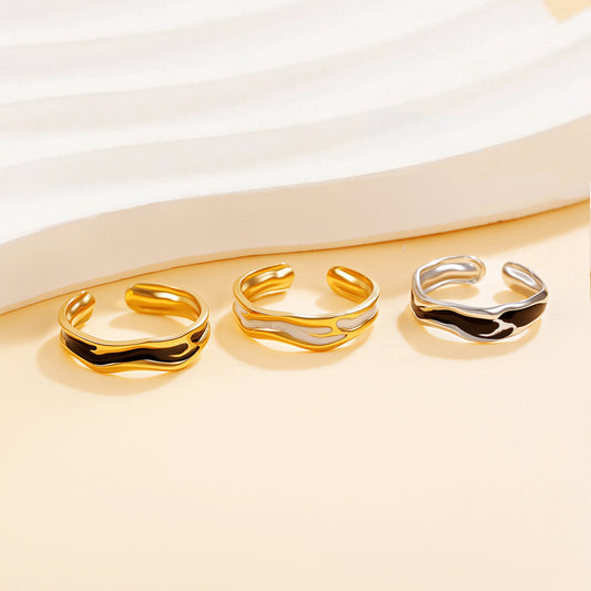 Baroque Narrow Black White Dripping Female Personality Rings
