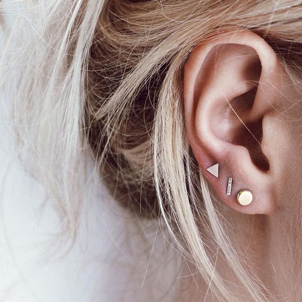 Women's Stainless Steel Electroplated Gold Fashion Ear Stud Earrings