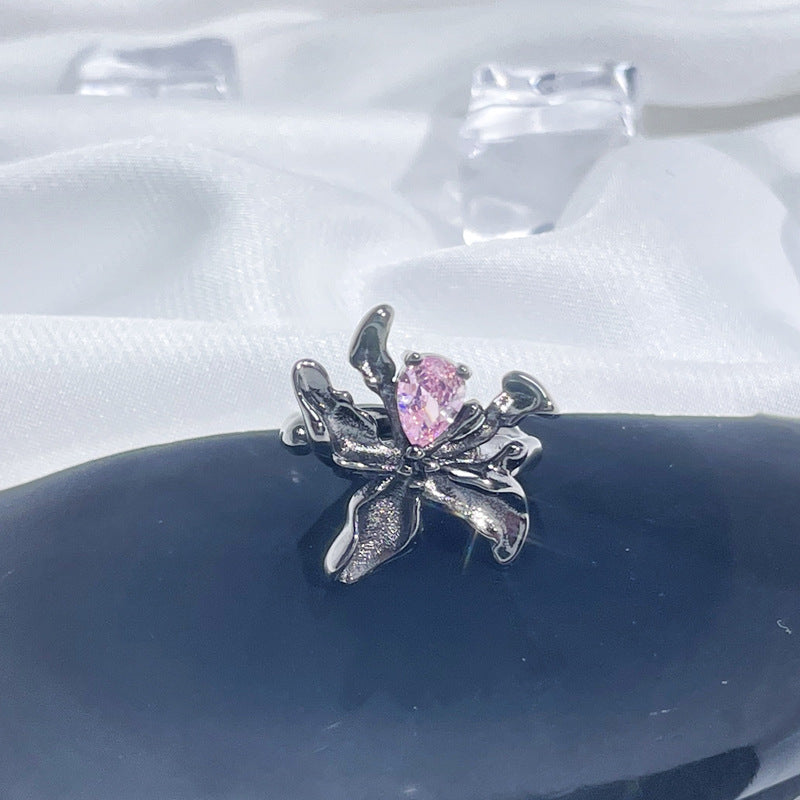 Fashion Personalized Female Butterfly Light Luxury Temperament Rings