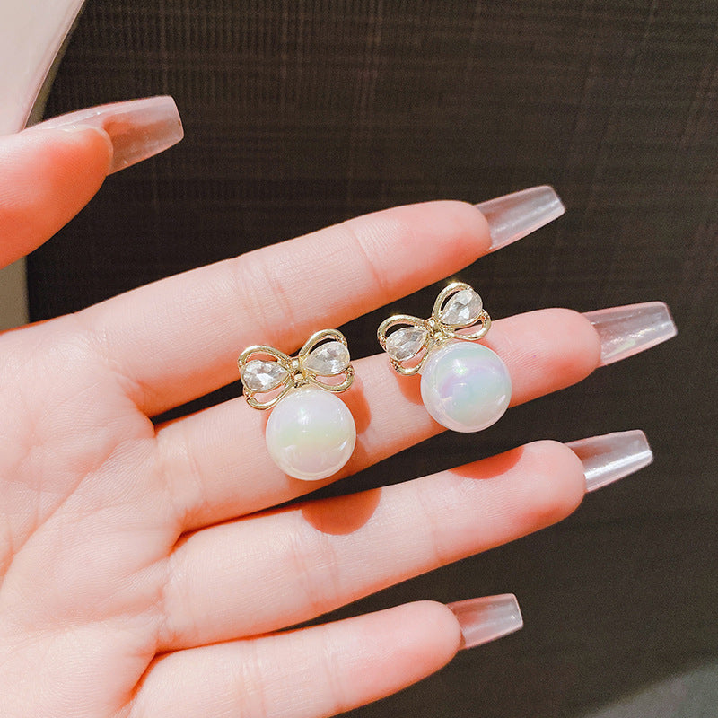 Women's Pearl Unique Design Light Luxury Zircon Earrings