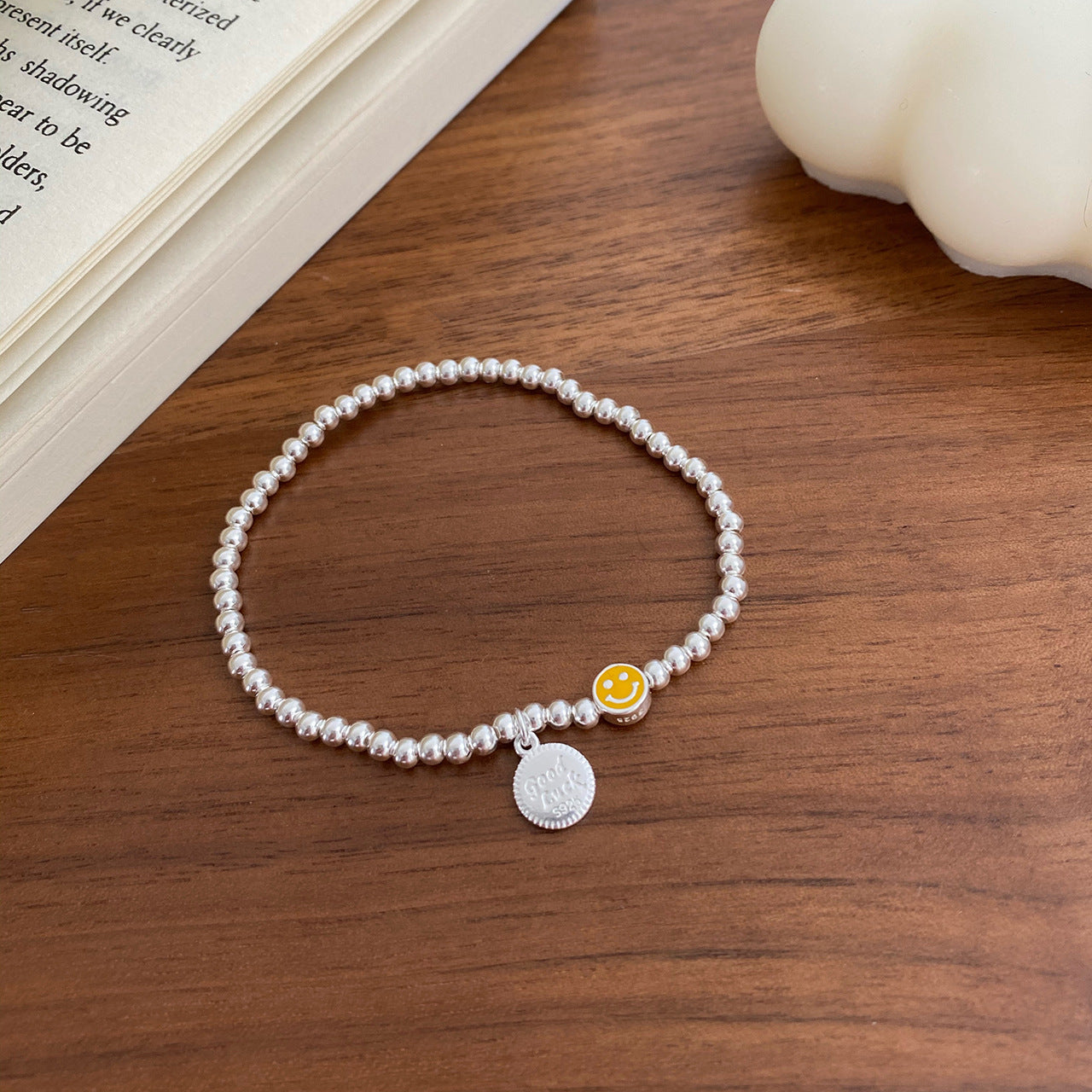 Sier Colors Smiling Face Ball Female Design High-grade Cold Style Bracelet