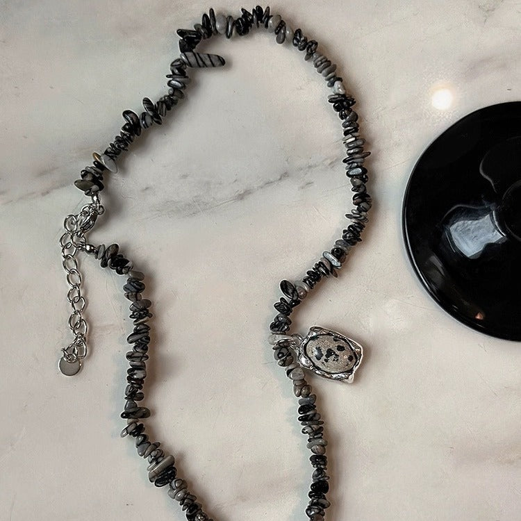 Women's Gravel Light Luxury Minority High-grade Clavicle Chain Necklaces