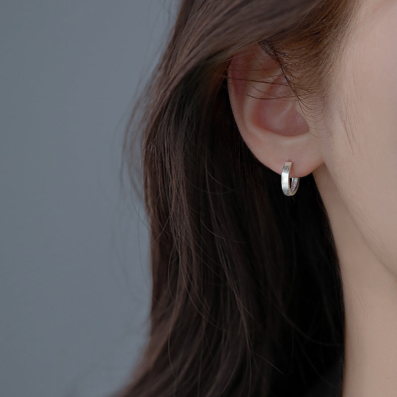 Simple Female Ear Clip Design High Sense Earrings