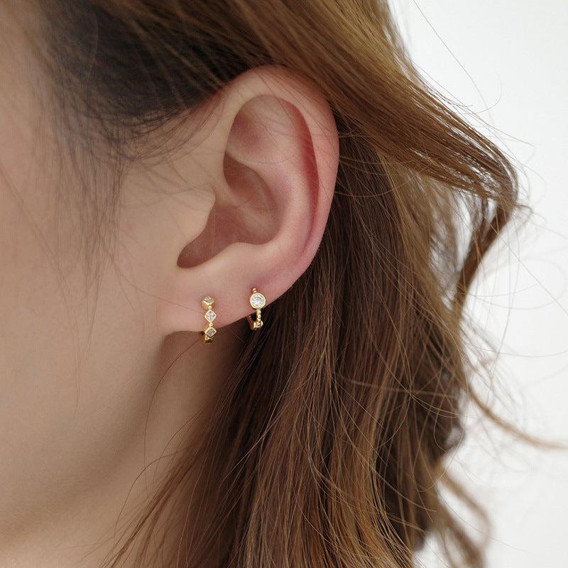 Zircon Round Design Trendy Frosty Style Ear Buckle