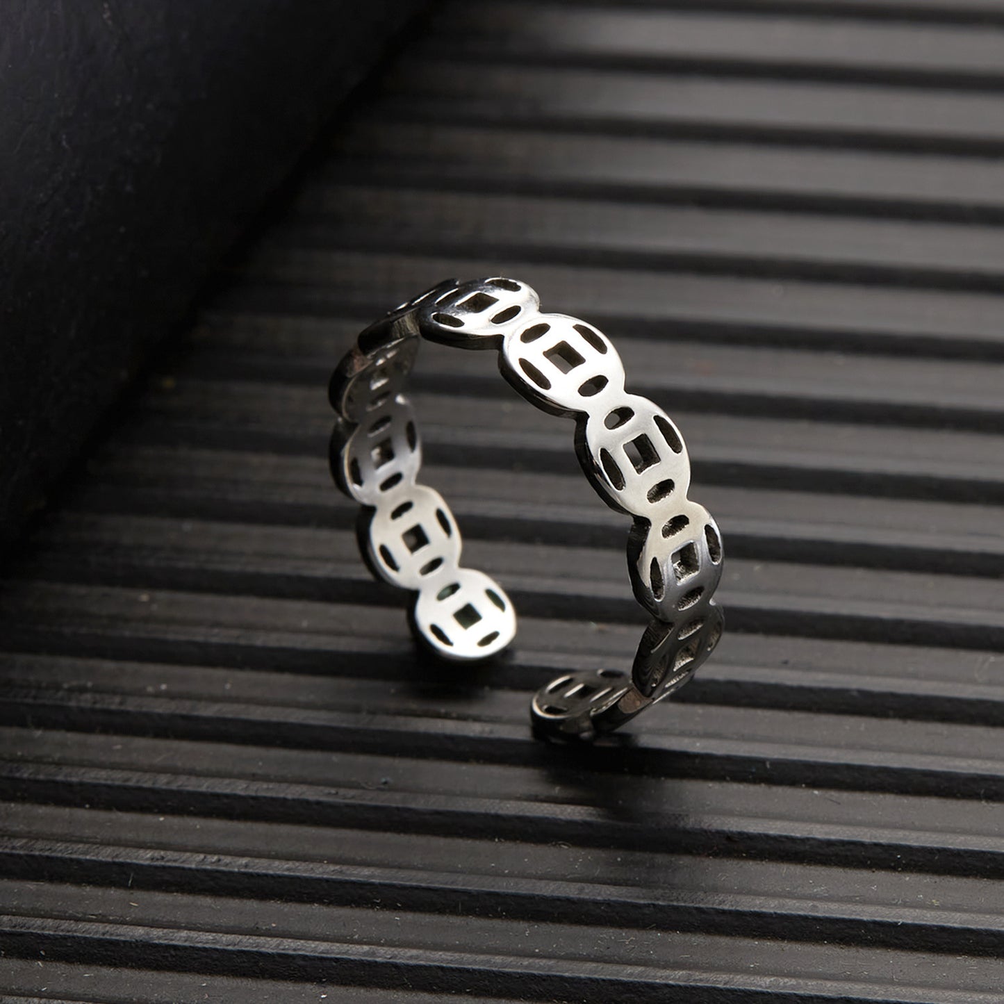 Women's Steel Copper Coin Creative Dollar Symbol Rings