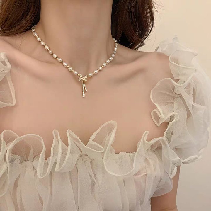 Women's Bow Pearl Tassel For Light Luxury Necklaces