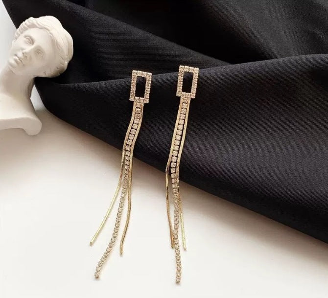 Diamond Butterfly Flower Pearl Graceful Fashionable Long Earrings