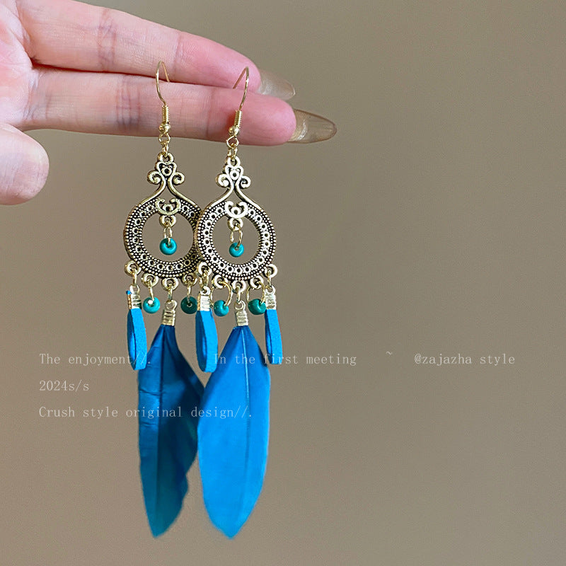 Style Retro Feather Long Holiday Beads Earrings