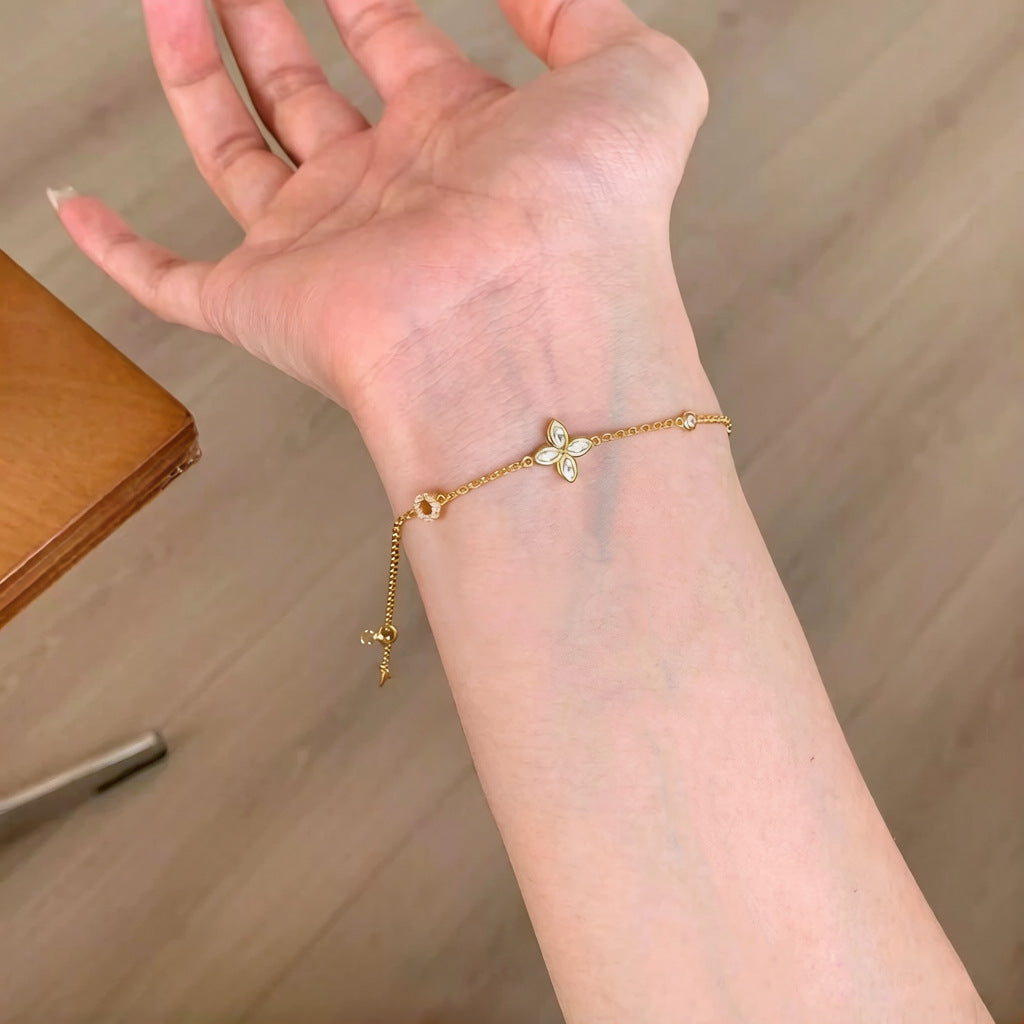 Women's Versatile Good-looking Micro Inlaid Zircon Twin Light Bracelet